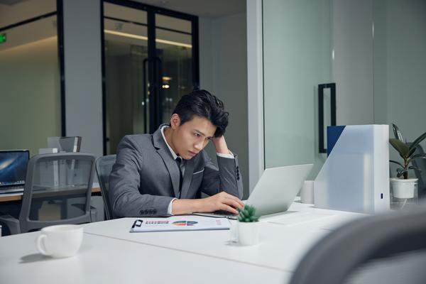 劳动仲裁中加班费时效问题的关键解析|劳动争议处理要点 图1