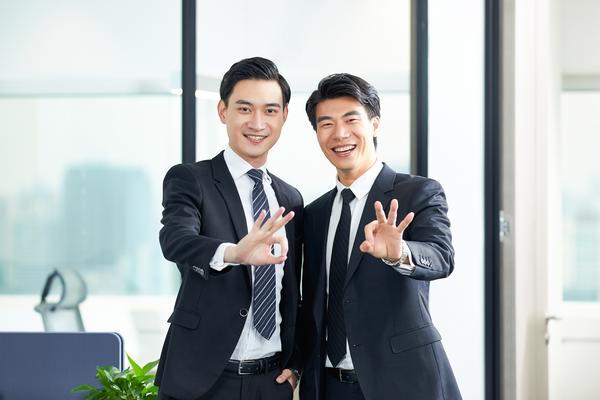 《正当防卫4：开场新手指南与实用技巧》图1