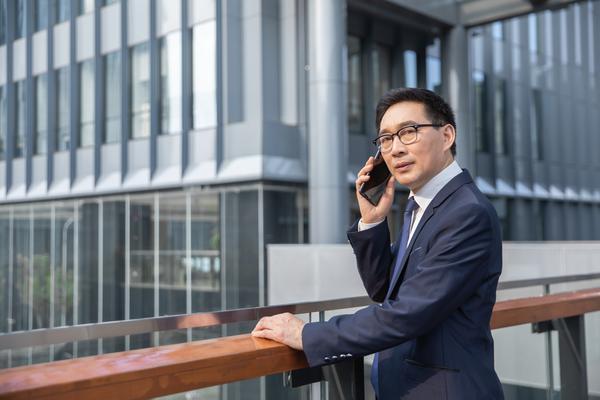 《半月左右，法院突然打电话：取保候审的新进展》图1