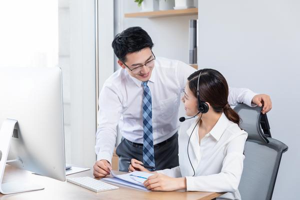 《温柔如水：寻找那个值得依靠的伴侣，共度美好人生》 图2