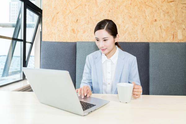 发生命案：两女孩被立案侦查，家庭、社会环境成关注焦点 图1