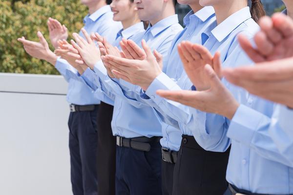 企业员工被判缓刑,企业应如何应对?图1