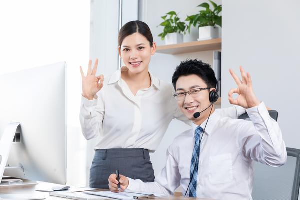 《网络犯罪调查：揭秘劫机女孩演员的神秘世界》 图1