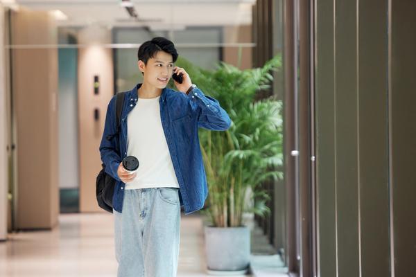 《判缓刑后，还能否继续上班？》 图1