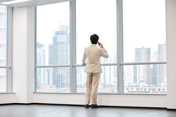 如何用正确的方式在取保候审期间外出并打电话? 图2