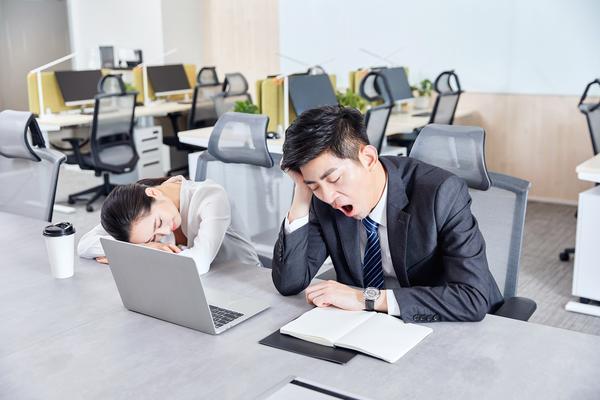 《网络信息犯罪缓刑案例研究及趋势分析》图1