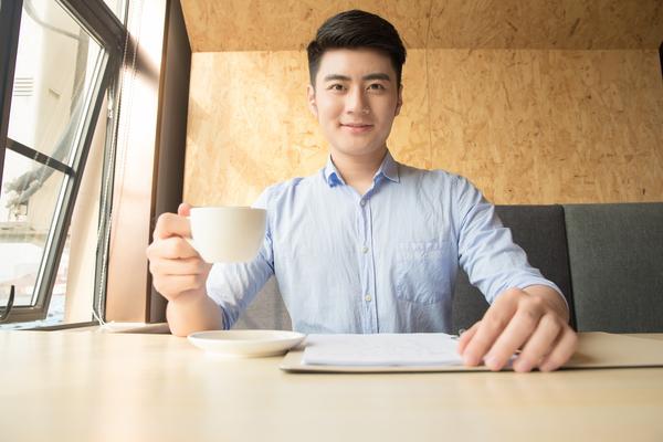 亚马逊如何利用大数据和人工智能进行市场调研分析 图2