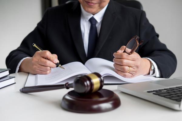 《异地传唤引发争议：被取保候审的当事人如何应对？》 图2