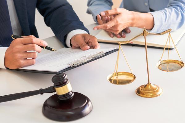 判缓与取保的关系及法律适用分析