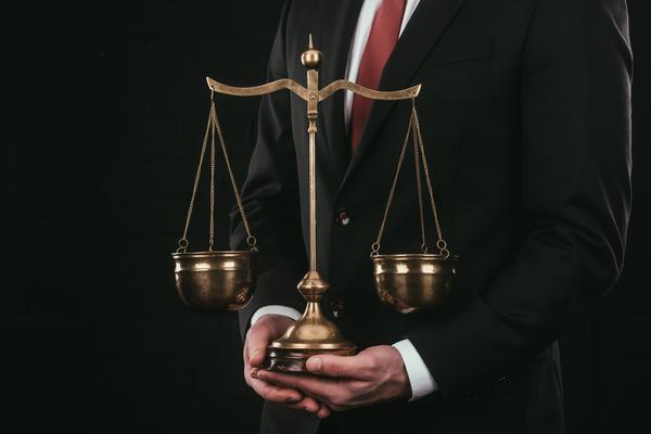 刑事诉讼的特质：程序正义与实体公正的完美