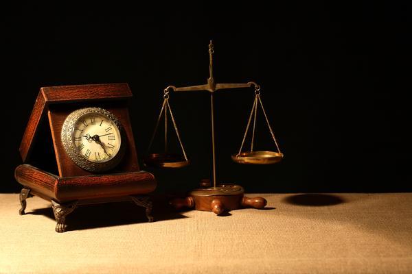 开展行动办理网络信息犯罪：法律应对与实务