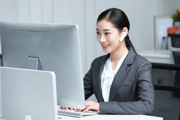 “市场与市场营销章内容”的标题可以生成如下:图1