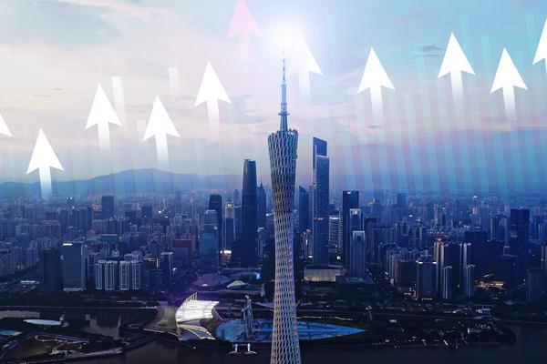 《光环助手助力正当防卫三：深度解析游戏中的防卫策略》 图2
