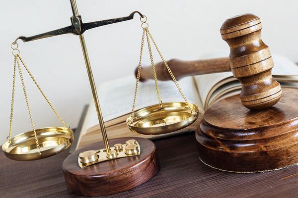 刑事诉讼请律师哪家好一点|如何选择专业的刑事诉讼法律服务机构 图1