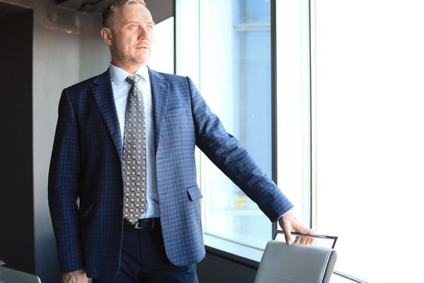 取保候审担保方式选择：保证人vs.保证金利弊分析 图1