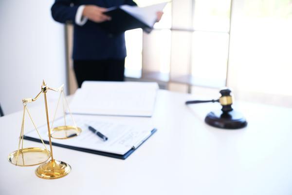 《缓刑期满了！罪犯在公开宣告中承诺改过自新》 图2