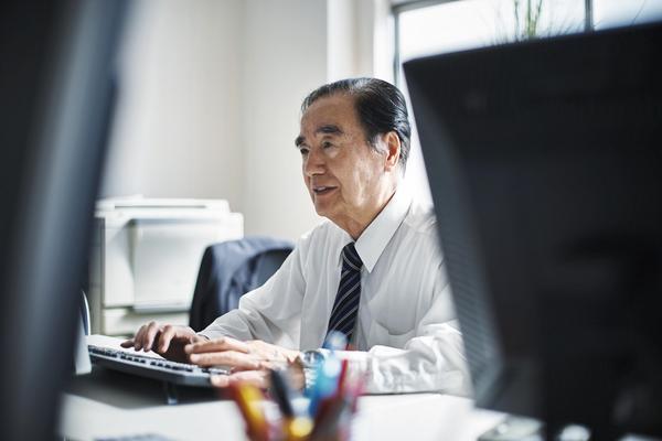 《仲裁员谢庆志：权威仲裁的守护者》 图2