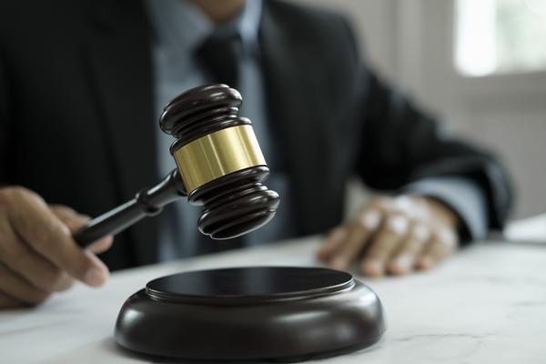 浅析我国刑事诉讼法实施的研究与完善 图1