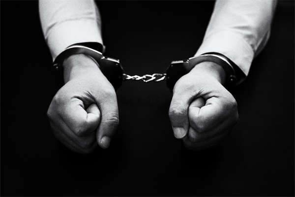 缓刑期间打架是否犯法？ 图2