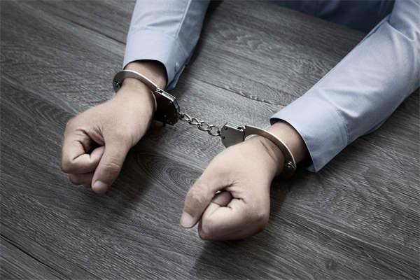 缓刑期间打架是否犯法？图1